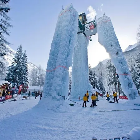 Superbe Logement, Jacuzzi Exterieur, Vue, Sauna La Plagne